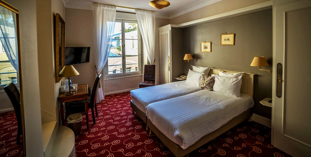 Hotel D'Anjou Levallois-Perret Exterior photo